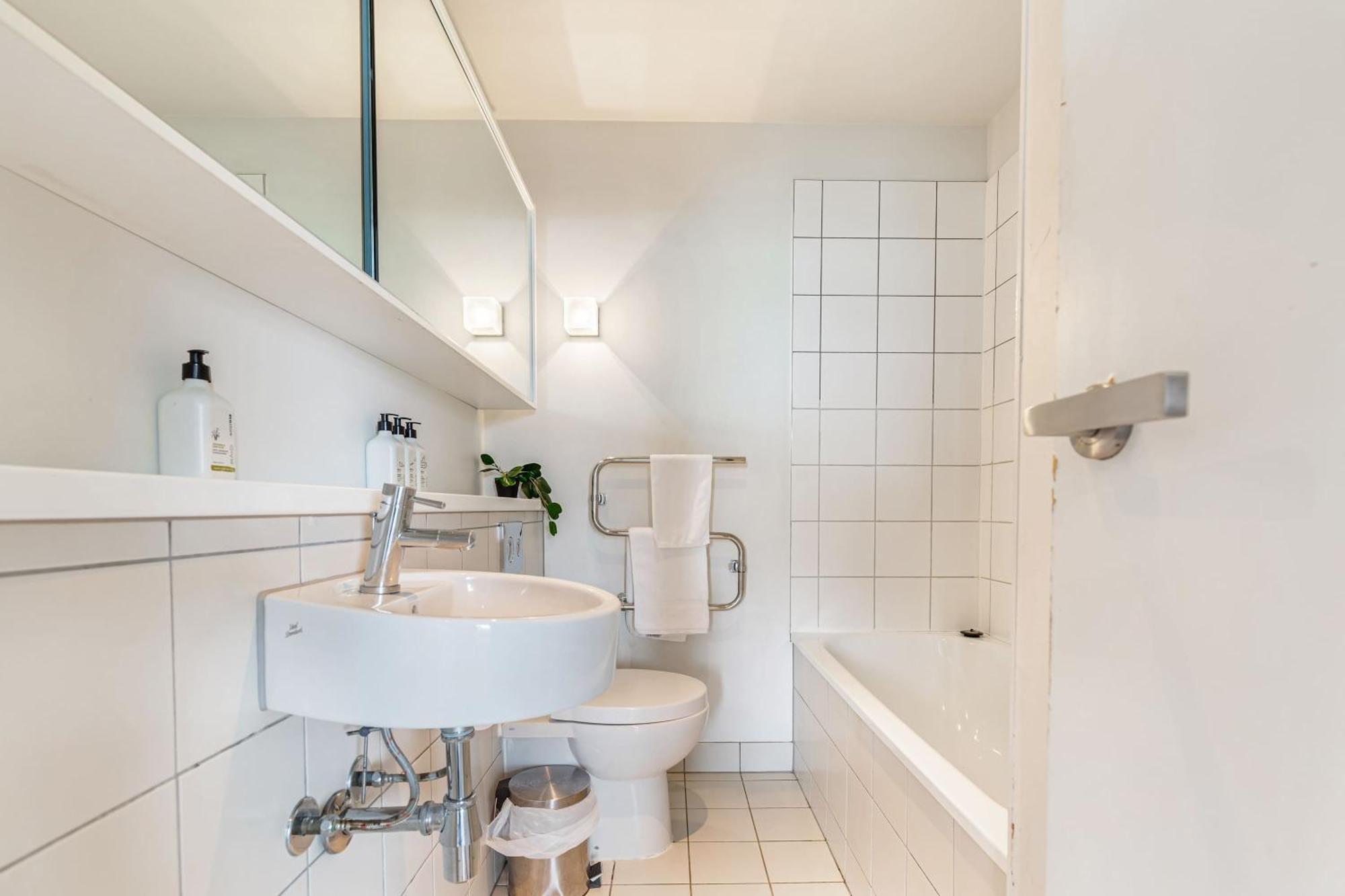 Luxury 2Br Apt In Cbd Pool, Gym, Prime Spot Auckland Exterior photo